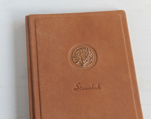 Stammbuch "Goldene Lebensbaum" aus cognacbraunem Leder,  DIN A5